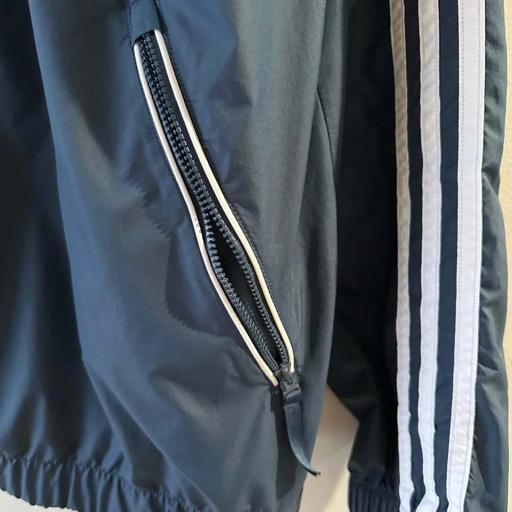 Adidas Lightweight Hooded‎ Windbreaker Jacket Navy Blue White Stripes w/ Pouch
